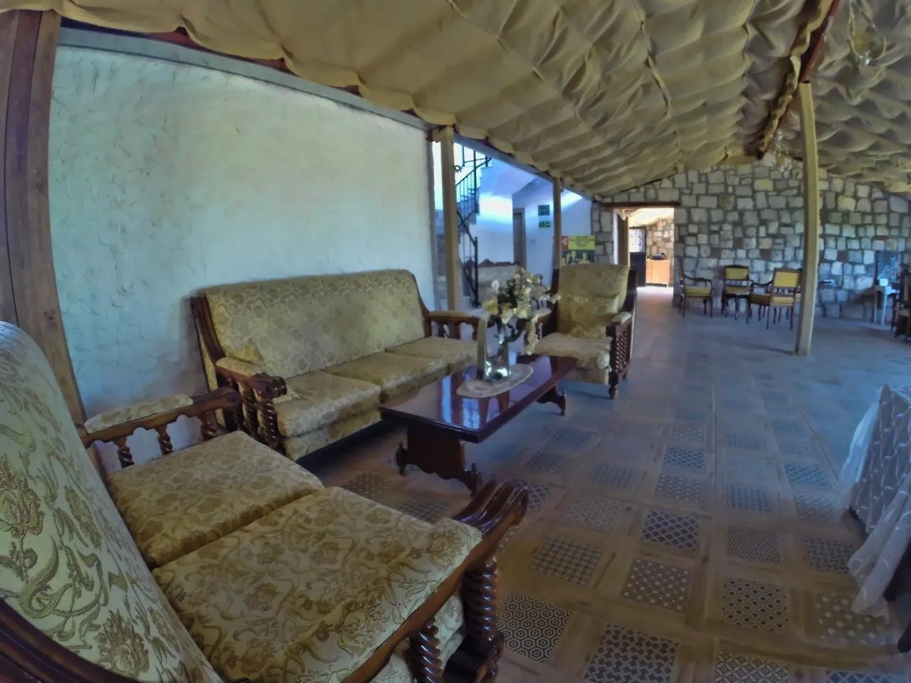 Satsuma Butik Otel Сеферихисар 2*,
