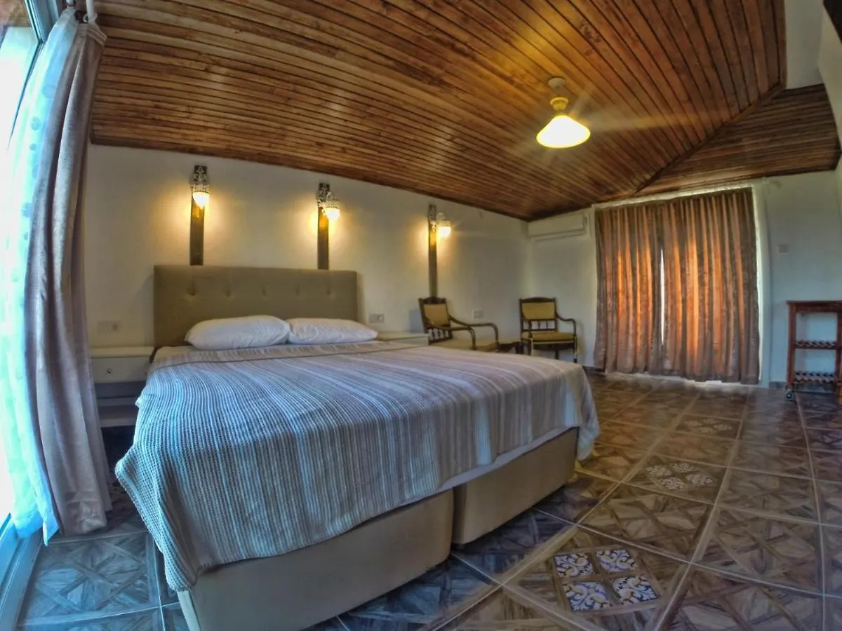 Satsuma Butik Otel Сеферихисар